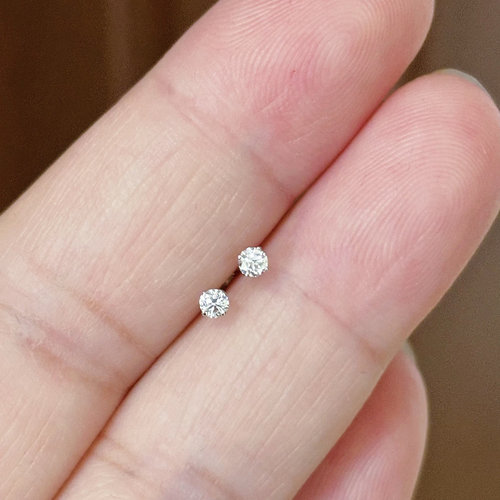 一百多18k培育钻耳钉工厂直销