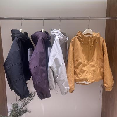 户外防水短款连帽羽绒服