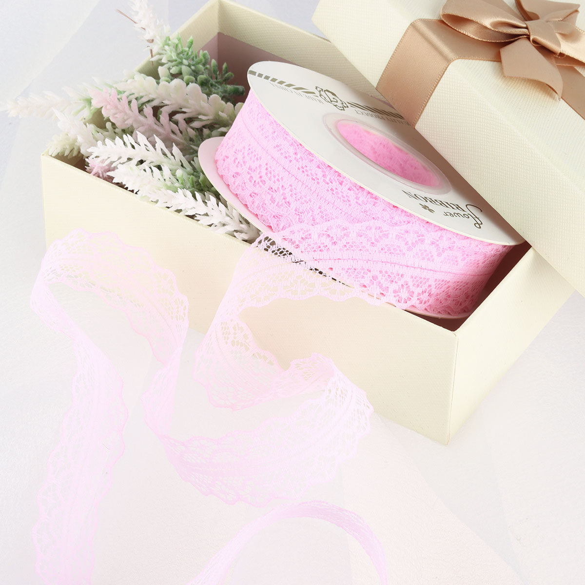 3cm镂空蕾丝丝带花边烘焙蛋糕装饰彩带缎带飘带diy装饰带包装带,居家布艺,丝带/绸带/布带,淘宝优惠券,粉丝福利购,淘宝优惠卷