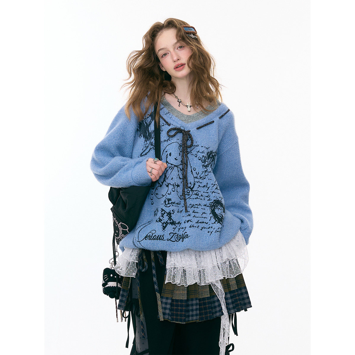 ziziFei''绒兔墨痕碎笔''秋冬季兔子印花V领系带宽松慵懒风毛衣女