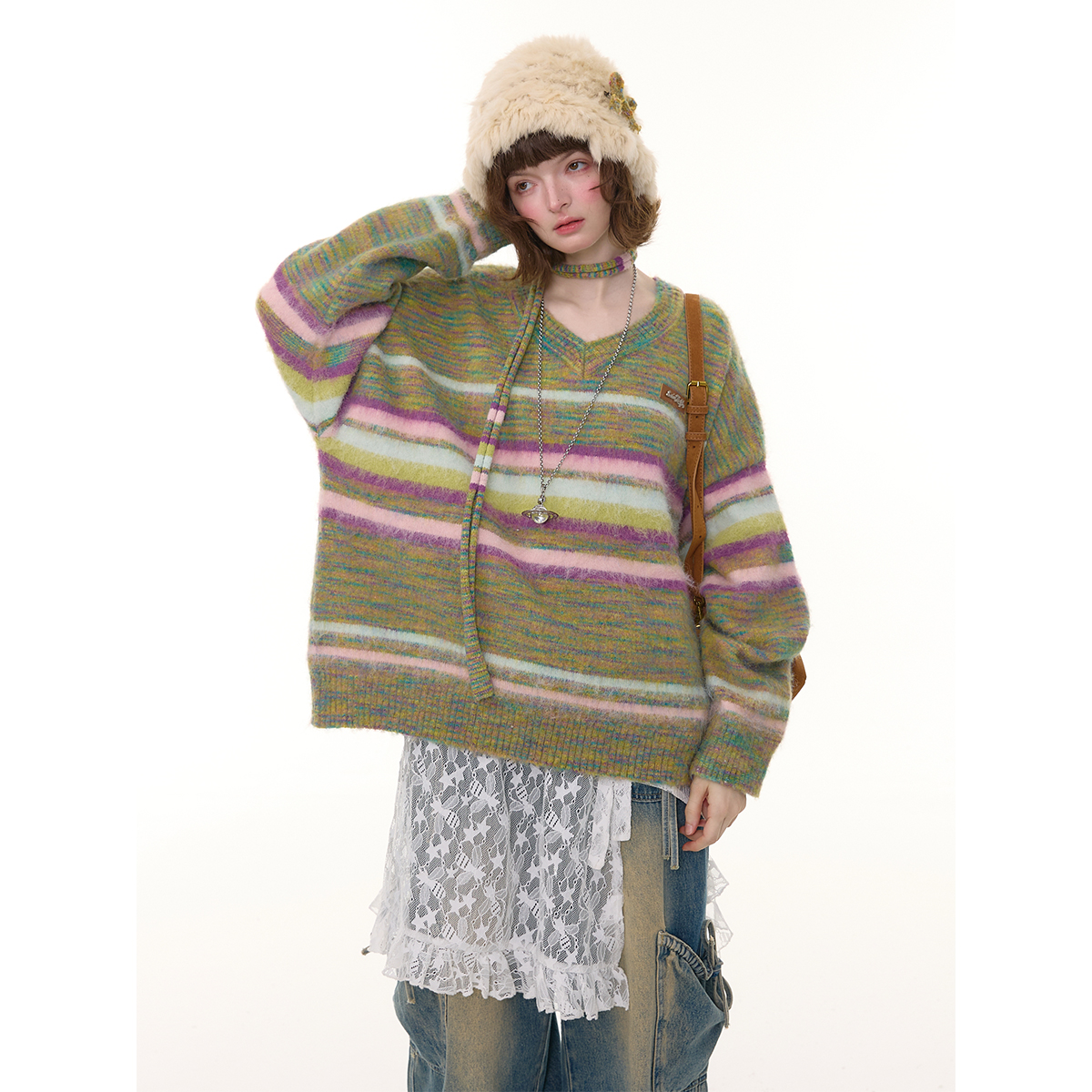 ziziFei秋冬新款设计感美式复古拼色条纹软糯慵懒风绿色v领毛衣女