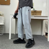 浅灰