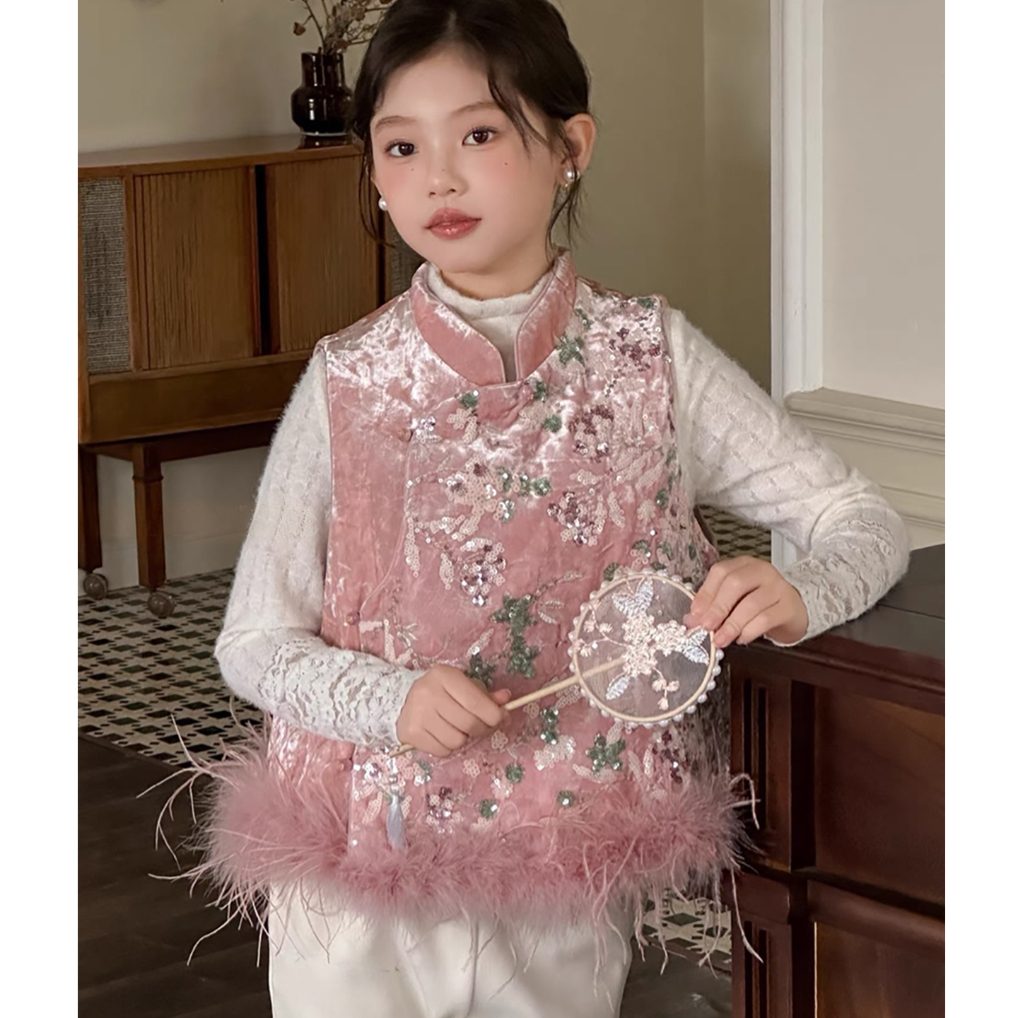 女童新中式马甲冬装2025新款女大童国风保暖初中生儿童新中式背心