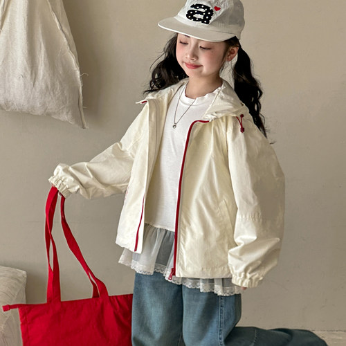 女童冲锋衣外套春夏款2026新款儿童夏装连帽上衣女大童超好看童装