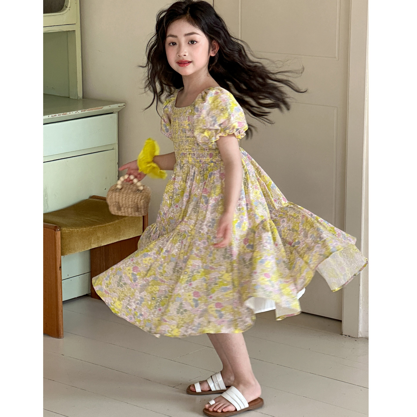 女童连衣裙夏装2026新款女大童夏季超好看裙子初中生小女孩公主裙