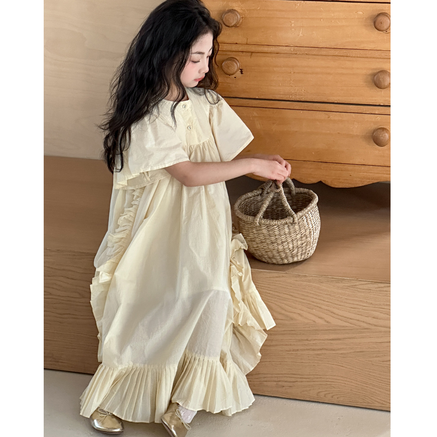 女童连衣裙夏装2026新款女大童夏季高级感公主裙初中生巨好看裙子