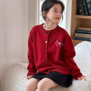 女童毛衣2026早春新款儿童新年衣服高级感穿搭女大童针织开衫外套