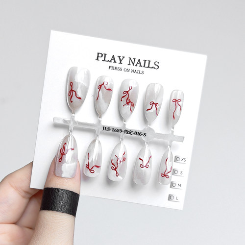 穿戴甲 新款轻奢蝴蝶结飘带云苍晕染追光猫眼 纯欲显白中杏仁美甲