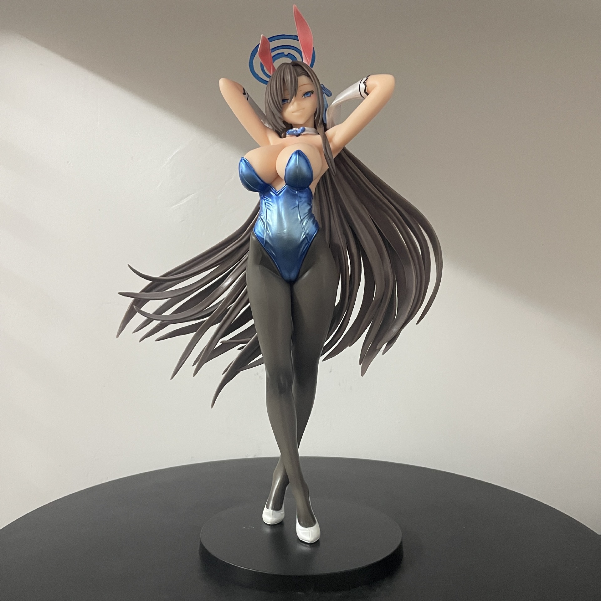明日奈站姿蓝色档案兔女郎手办
