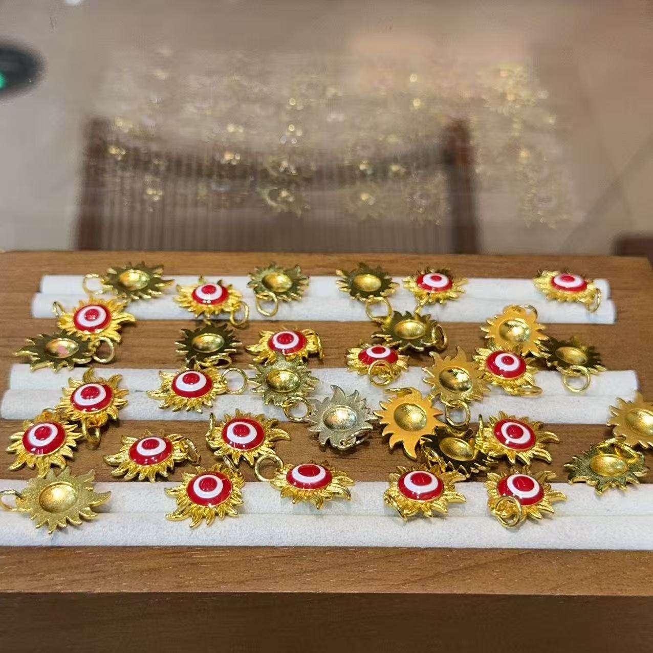 纯铜滴油太阳花向日葵吊坠挂件复古吊坠DIY手链项链包包挂饰吊坠,饰品/流行首饰/时尚饰品新,其他DIY饰品配件,淘宝优惠券,粉丝福利购,淘宝优惠卷