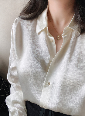 2022春夏新款通勤珍珠缎纯色真丝垂感气质无口袋白色长袖衬衫女