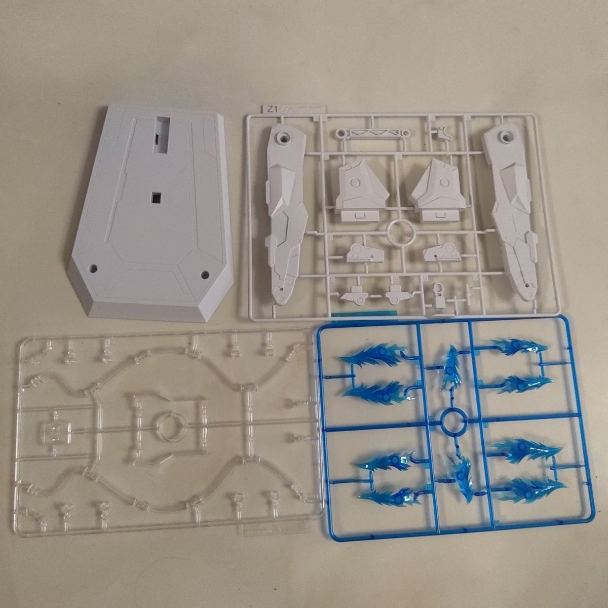 zza蓝焰国创ZA08蓝焰BLUE FLAME 1/100 拼装模型 补件 地台整套