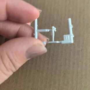 万代 RG自由 05 自由高达 1/144 敢达 拼装模型 武器配件 驾驶员