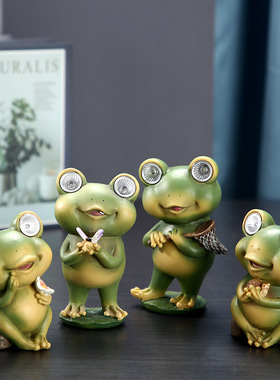 跨境爆款太阳能青蛙摆件发光仿真动物树脂工艺品花园庭院家居摆件