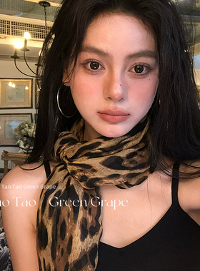 秋冬季印花千禧辣妹风咖豹纹丝巾