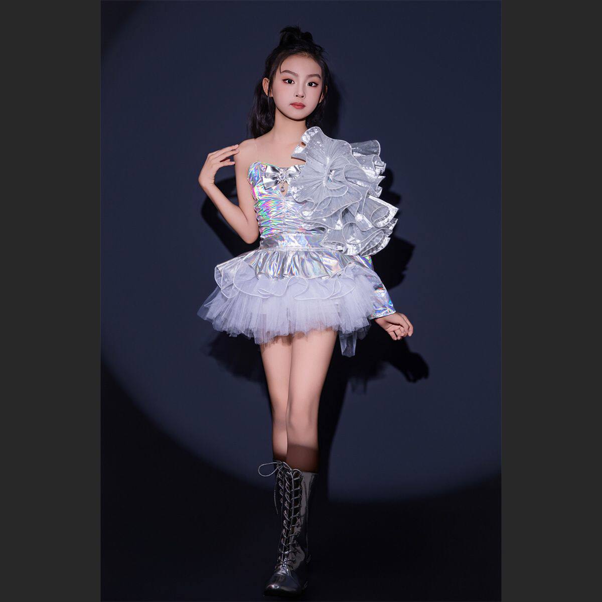 女童单袖银白演出服蓬蓬裙T台走秀舞蹈服套装儿童未来科技风宇宙