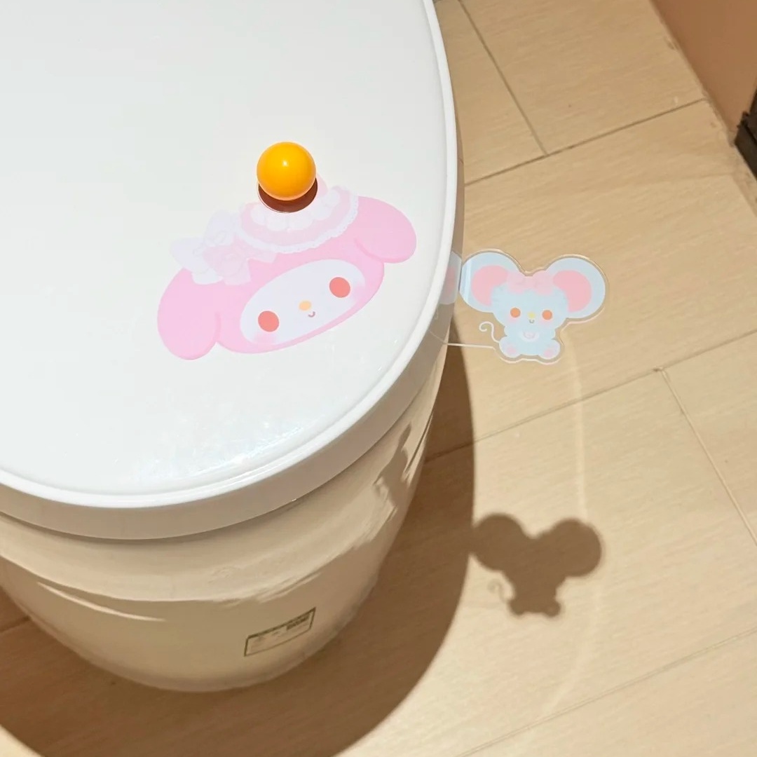 做了一个超萌的小美马桶掀盖器