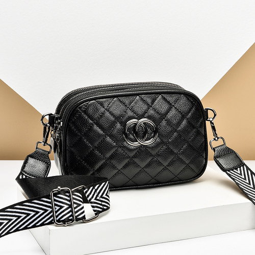 三层小包包女包2026新款潮质感软皮宽带斜挎包韩版百搭迷你单肩包