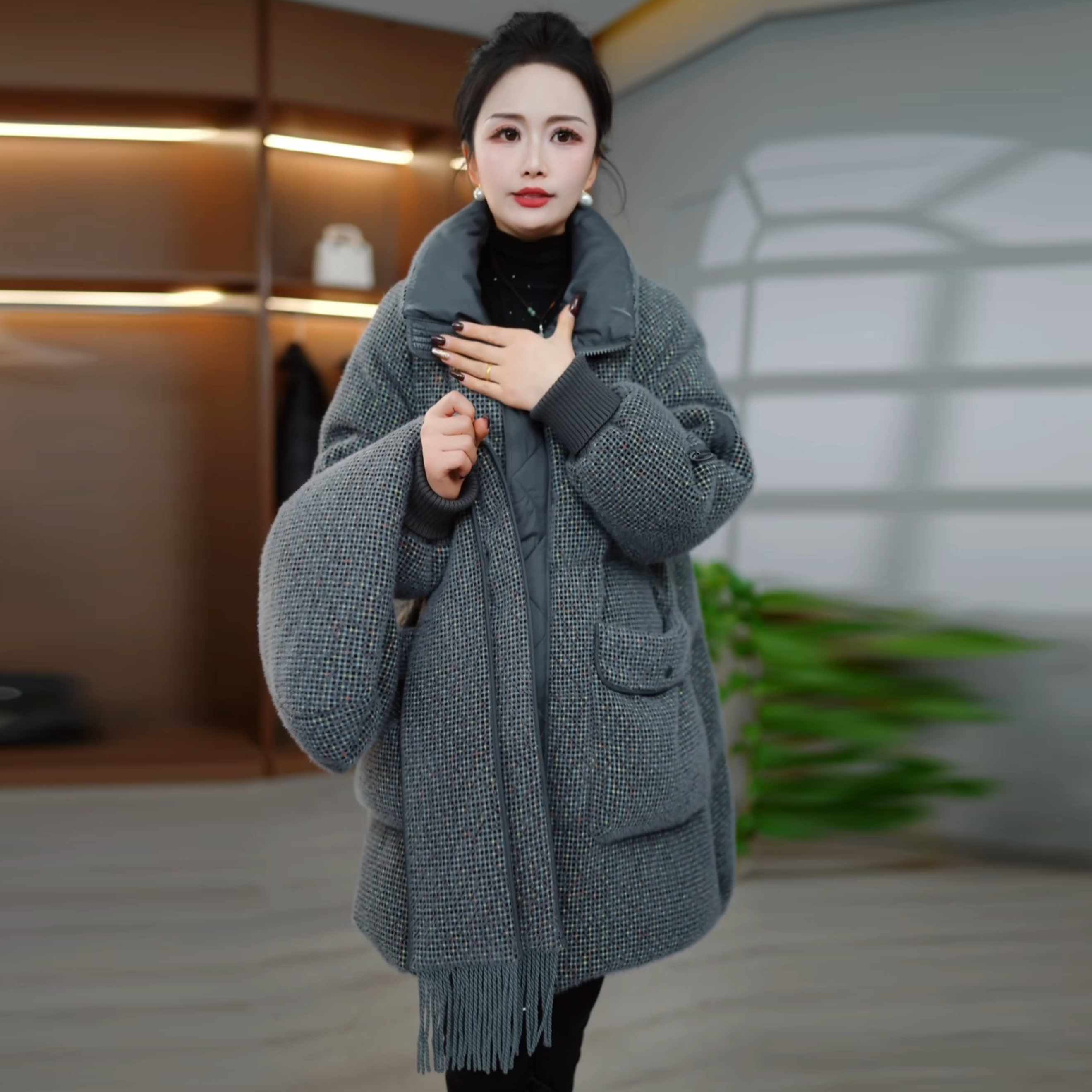 2025冬季新款时尚百搭轻奢高级感围巾领大码保暖羽绒服M-XL