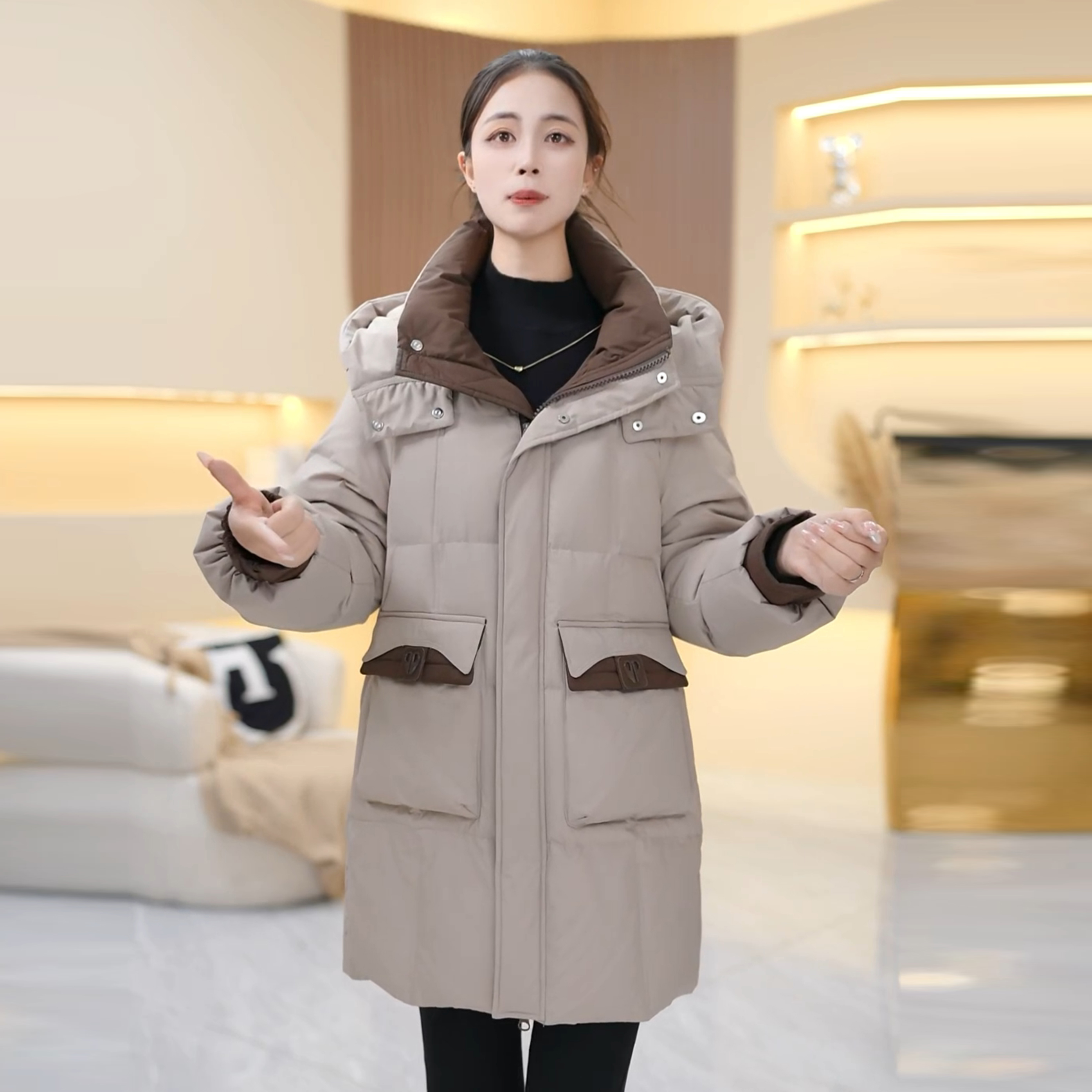 新款羽绒服加厚连帽中长款时尚减龄保暖羽绒服女