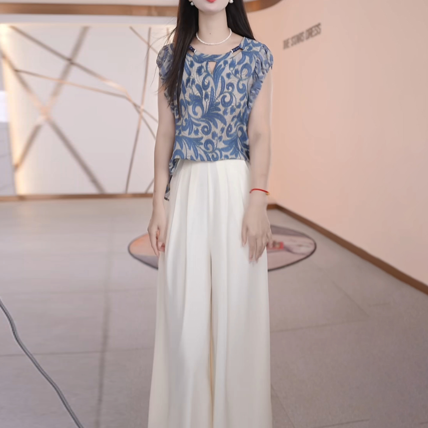 时尚套装女2025新款夏季时髦洋气质高端贵夫人品牌妈妈减龄两件套