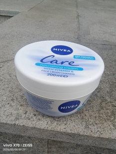 欧洲产NIVEA 妮维雅经典大白碗,Care 滋养面霜200ml到28年
