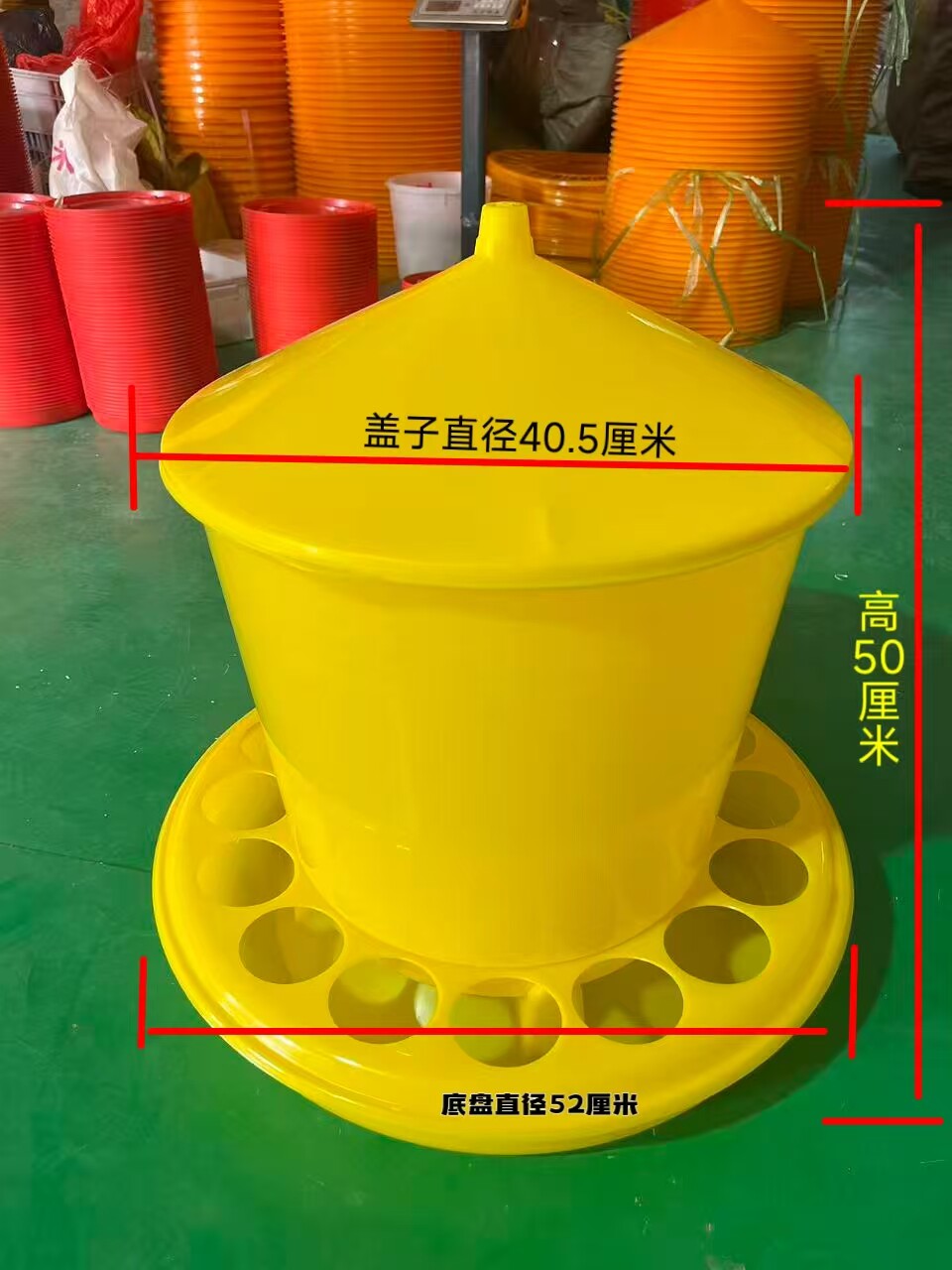 鸡食槽养殖场鸡料桶带盖子喂食器养鸡神器自动下料桶鸡鸭鹅喂食槽