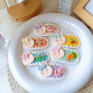 手工钩织针毛线粉蓝紫黄刺绣兔子卡通儿童魔术贴碎发BB夹发饰成品