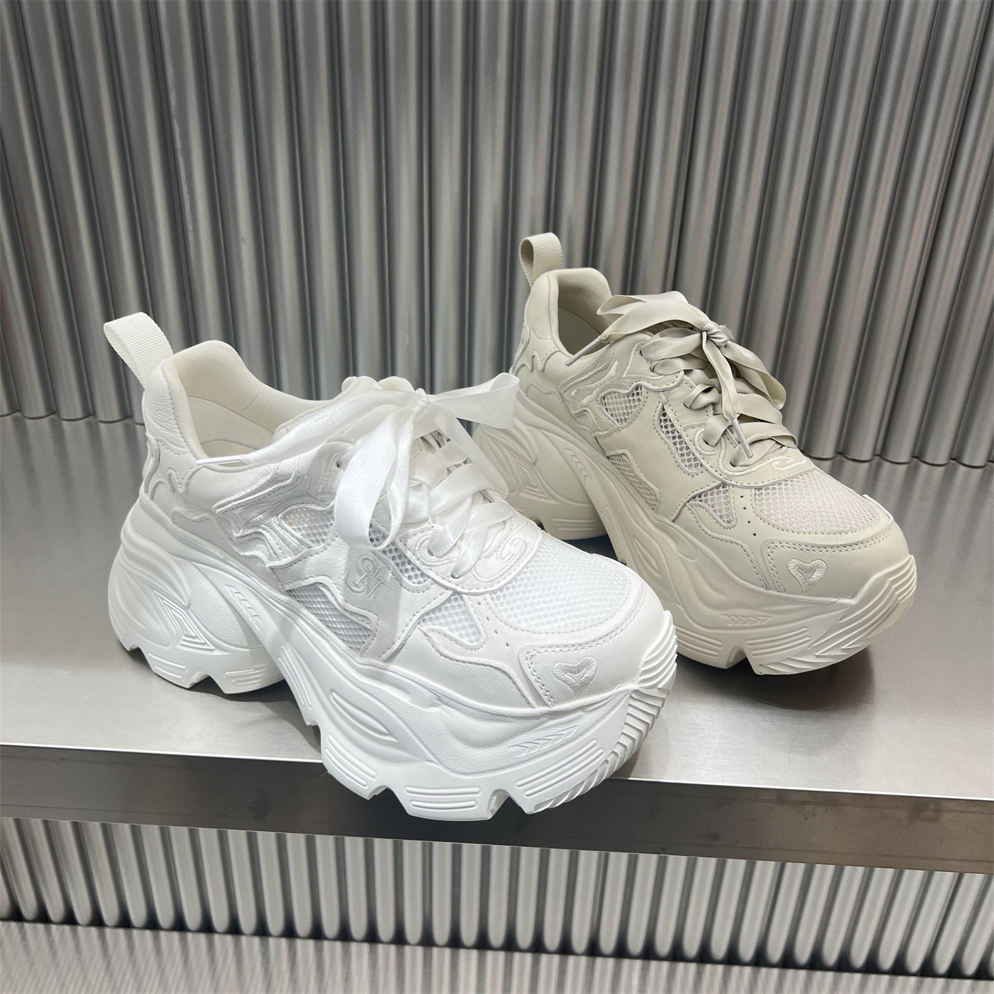 欧洲站女2026春夏新款真皮网面透气厚底增高老爹鞋百搭时尚休闲鞋