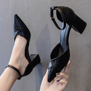 一字扣包头外穿百搭高跟鞋 大东妞韩版 新款 女中跟粗跟夏季 真皮凉鞋