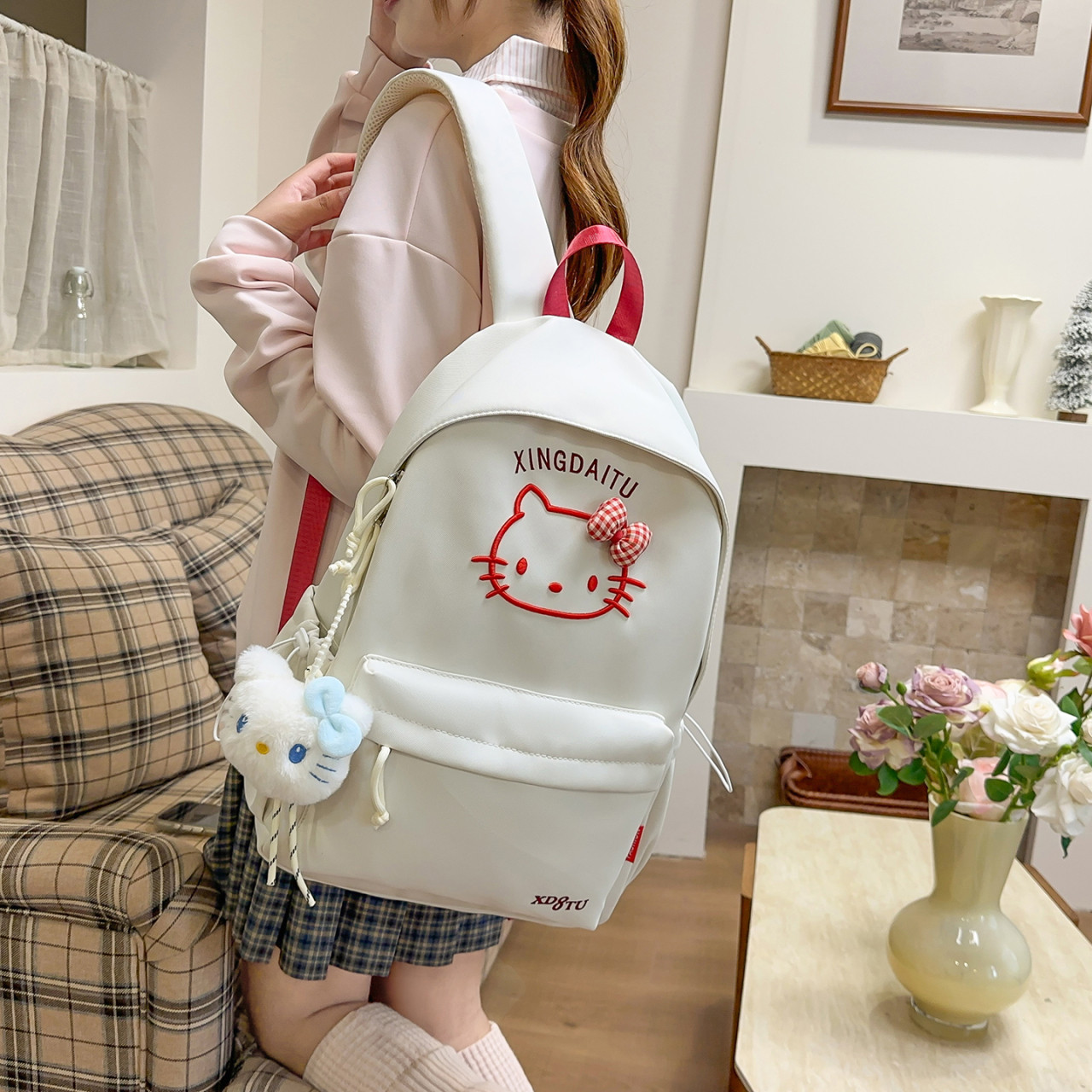 书包女新款日韩卡通KT猫双肩校园可爱初高中生背包大容量小学生