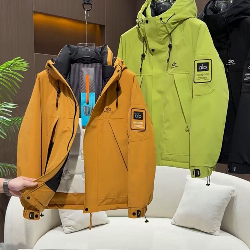 新款工装拼接男士防风保暖冲锋衣2025美式痞帅宽松羽绒服潮流外套