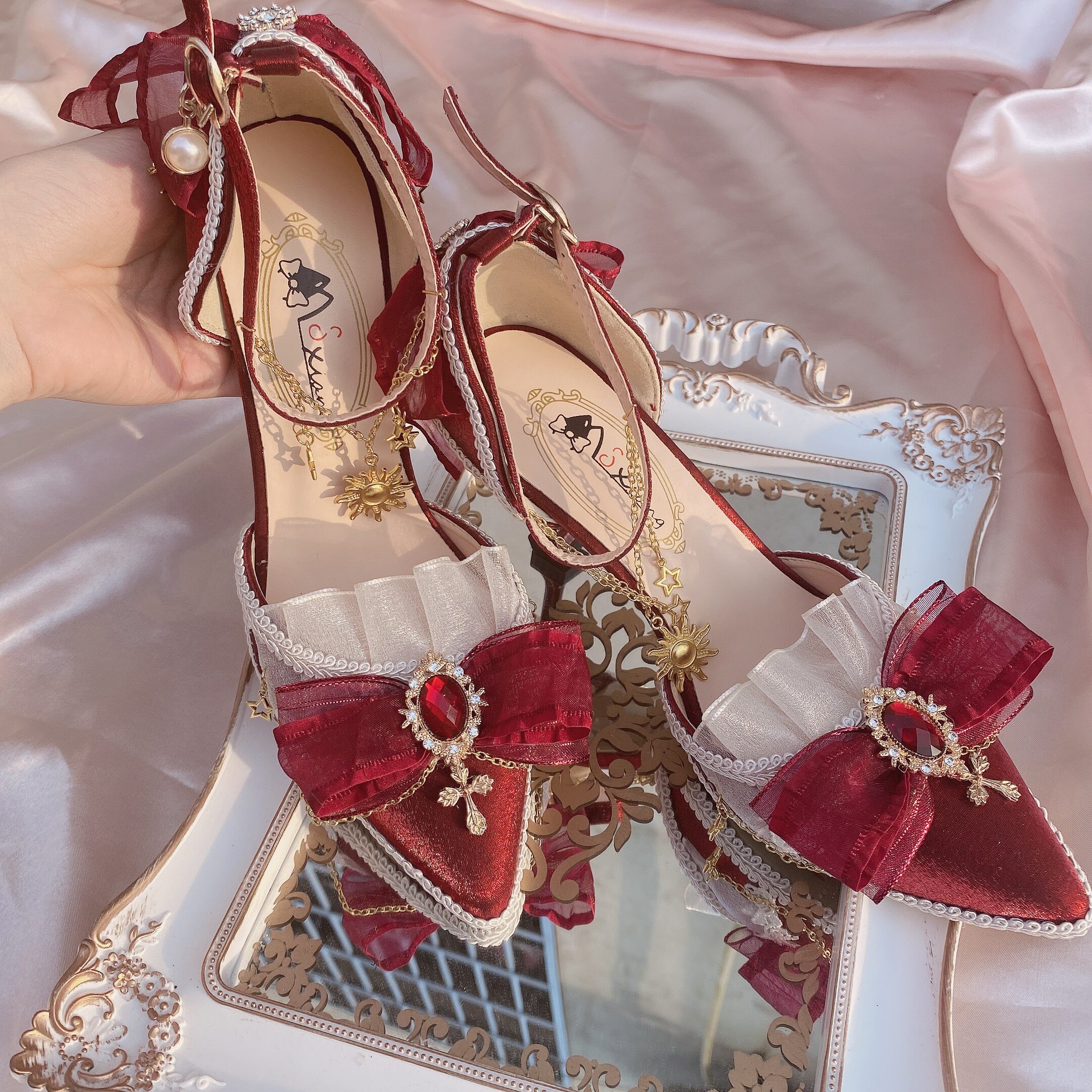 少女心lolita手作酒红白色尖头细跟lo鞋九歌西洲梦鲤太炎兽鹊仙桥
