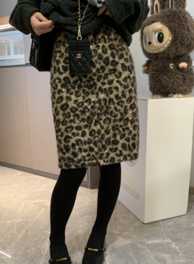 Morden 复古加绒豹纹冬季半身裙女时尚辣妹显瘦性感中长款包臀裙