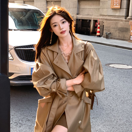 ByYou 2025秋冬新款英伦风卡其色收腰风衣外套女长款气质休闲大衣