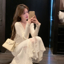 内搭毛衣裙 拼接蕾丝白色兔绒针织连衣裙长款 ByYou2025冬季 v领长袖