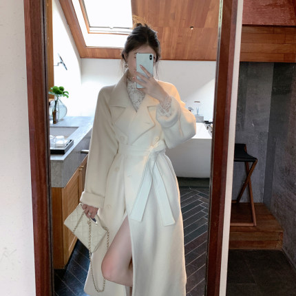 ByYou 冬季新款白色水貂毛环保皮草外套女中长款收腰加厚羊毛大衣