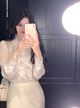 ByYou 秋季新款重工半高领白色蕾丝衬衫女打底衬衣内搭吊带两件套