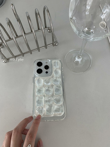 DT play 夏天和冰块很配韩国ins小众高级氛围感防摔创意适用于iphone17/16promax/15pro/14苹果12/13手机壳