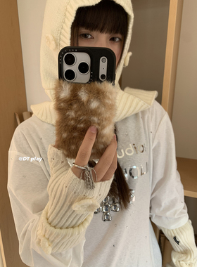 DT play  棕色毛绒小鹿可爱出片秋冬韩国ins博主小众设计适用于iphone17promax/16/15苹果14/13手机壳保护套