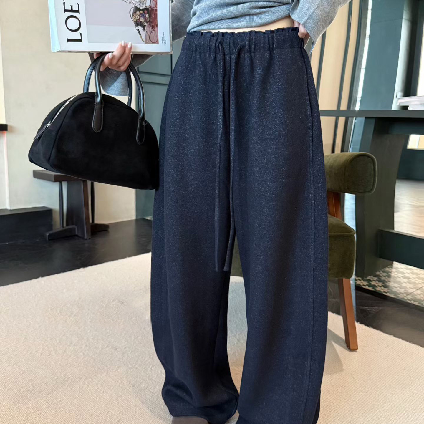 纯色羊毛抽绳休闲弯刀裤2025冬季加绒慵懒直筒奶奶裤阔腿拖地长裤