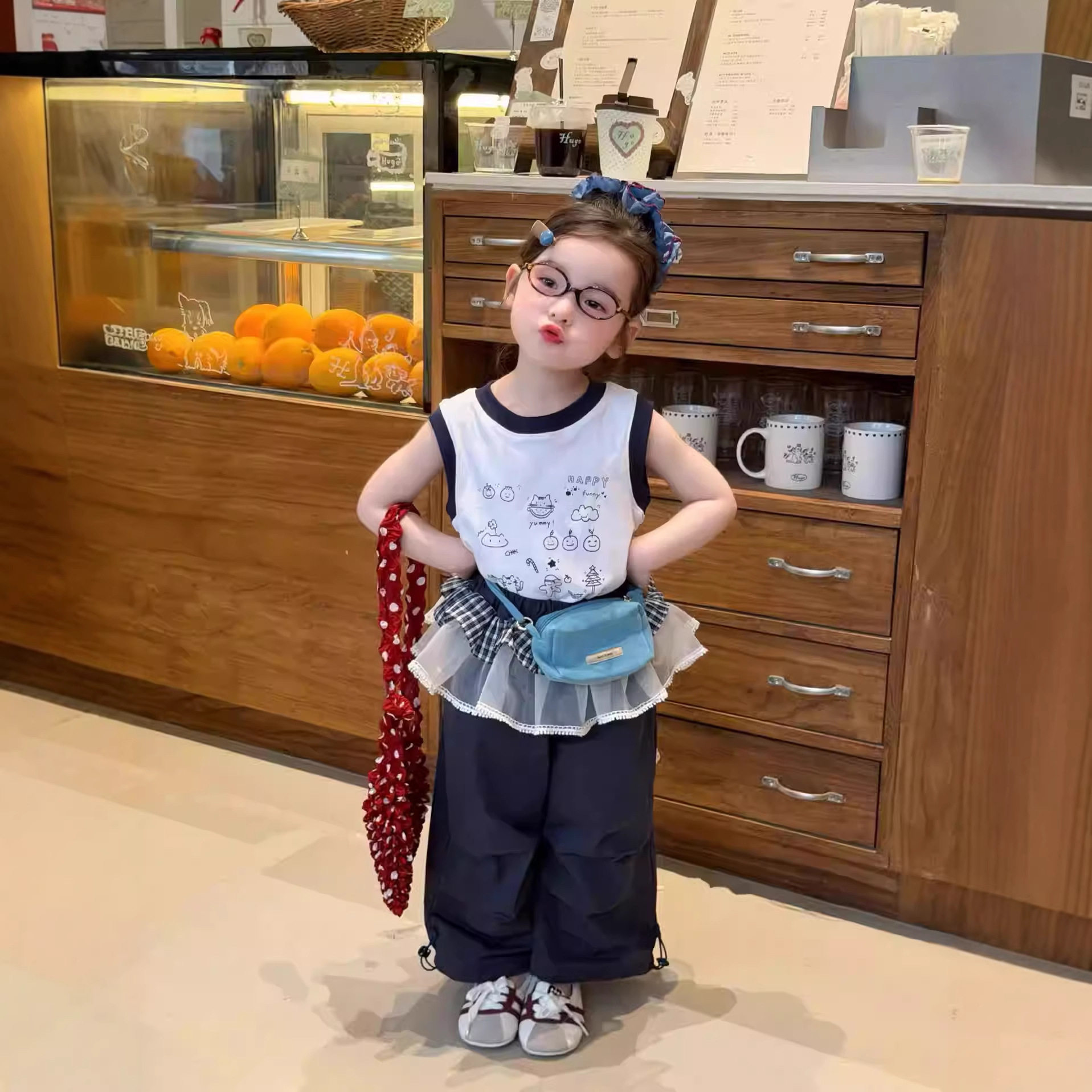 DZ26027女童童套装 2026春夏新品卡通印花背心宝宝网纱屁帘工装裤