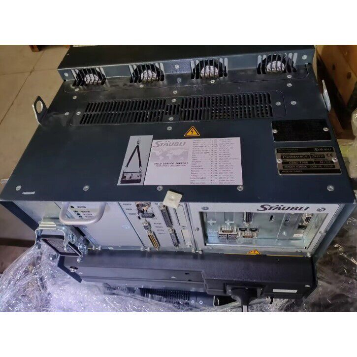 史陶比尔ST?UBLI机器人系统型号CS8C-TP80原装拍前请询价