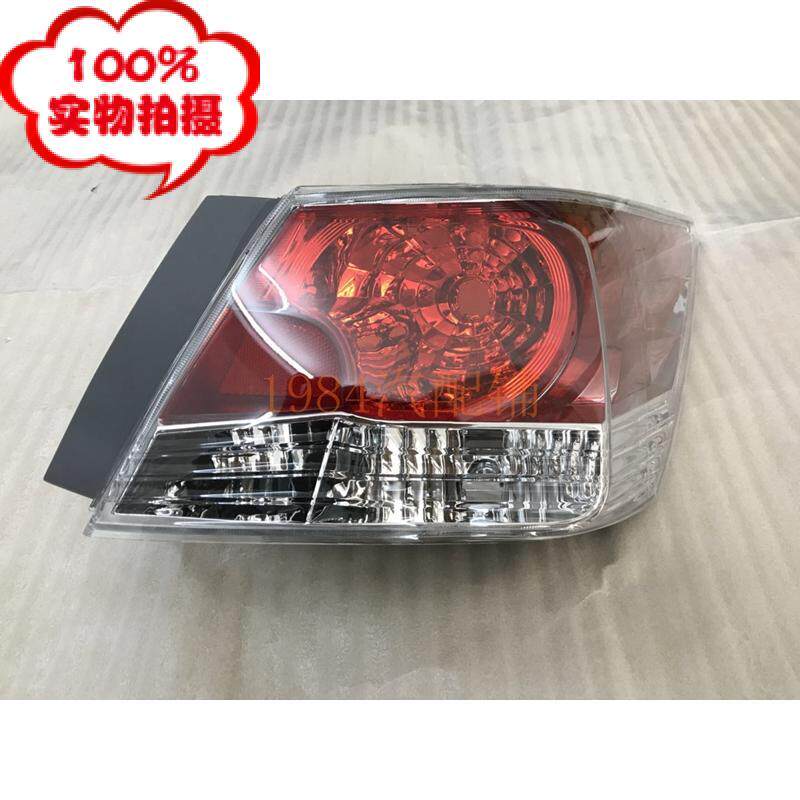 DEPO品牌 八代雅阁后尾灯 08-13款雅阁尾灯 刹车灯 倒车灯 半总成
