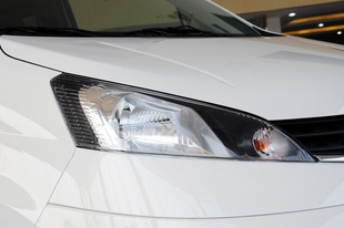 台湾DEPO品牌10 11 12 13 14款郑州NV200大灯 前照灯前车灯半总成