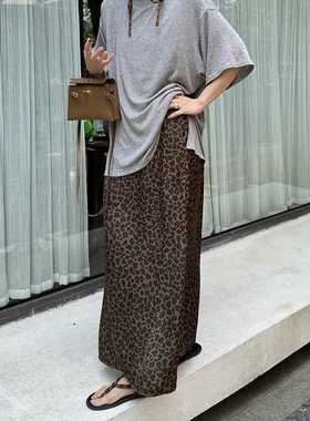 OWISH 豹意思太时髦了 都得买的定染缎面豹纹裙