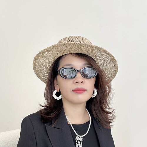 法式BV小羊皮耳环女欧美风扭结高级感925银针防过敏耳针时髦耳饰