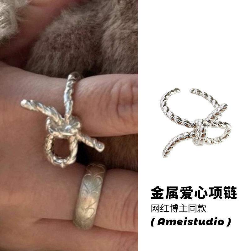 韩国博主同款重工实心蝴蝶结戒指女小众设计复古感不规则开口指环