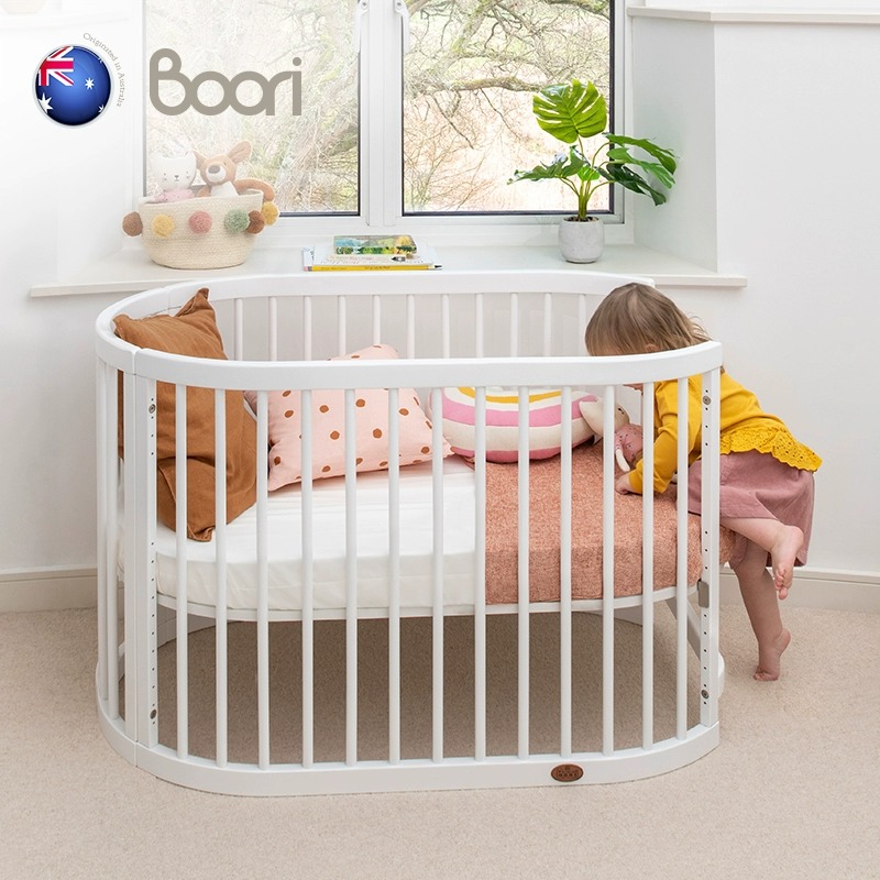 婴儿床可拼接移动多功能床