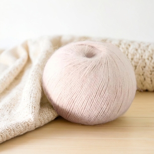 羊绒线正品手工编织中粗精纺100%纯山羊绒毛衣围巾线机织毛线团